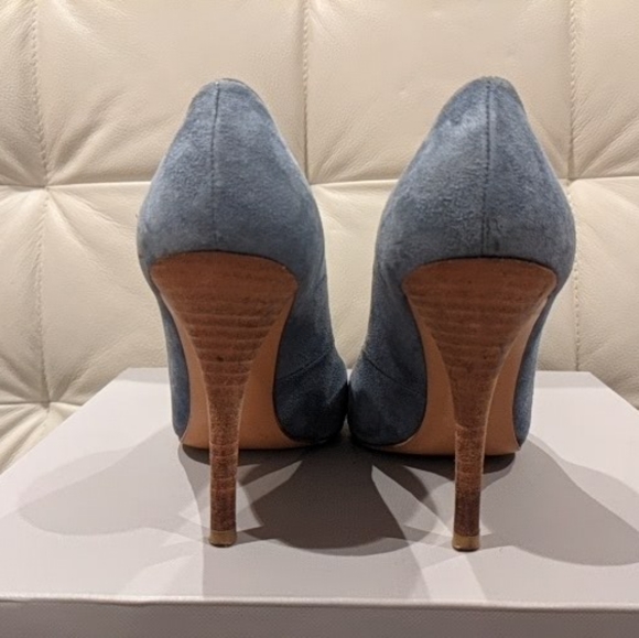 Stuart Weitzman suede stiletto heels, size 6, denim blue - Picture 6 of 6